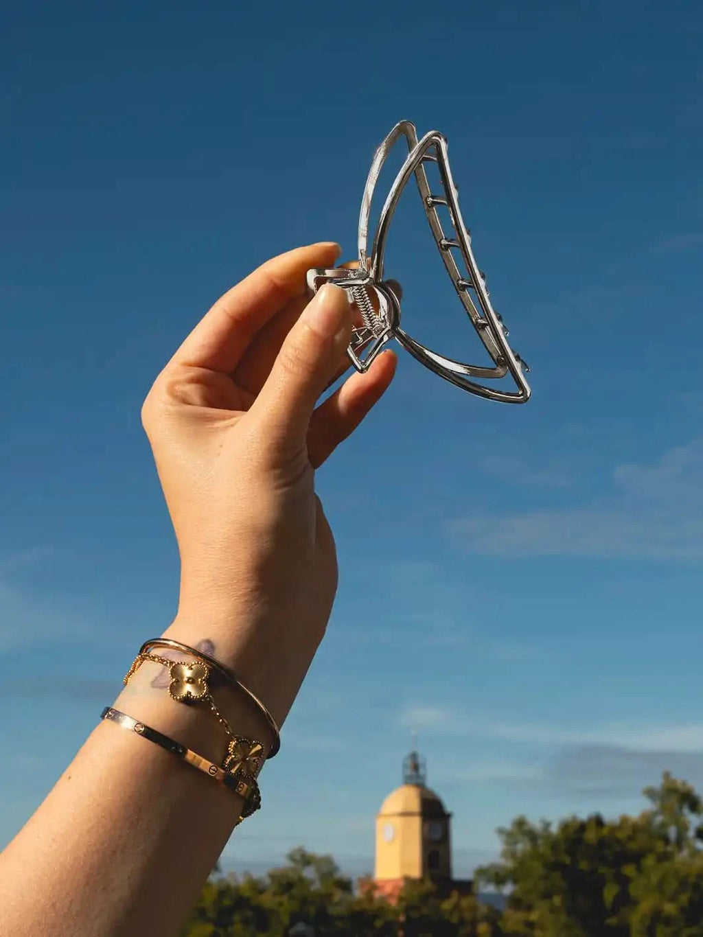 Silver Claw Clip - Clear Quartz Market